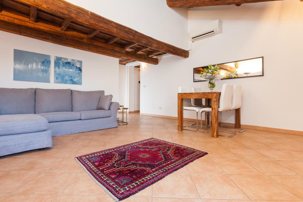 Maisonette Farnese Rom Zimmer foto